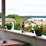 Freya's Апартаменты *